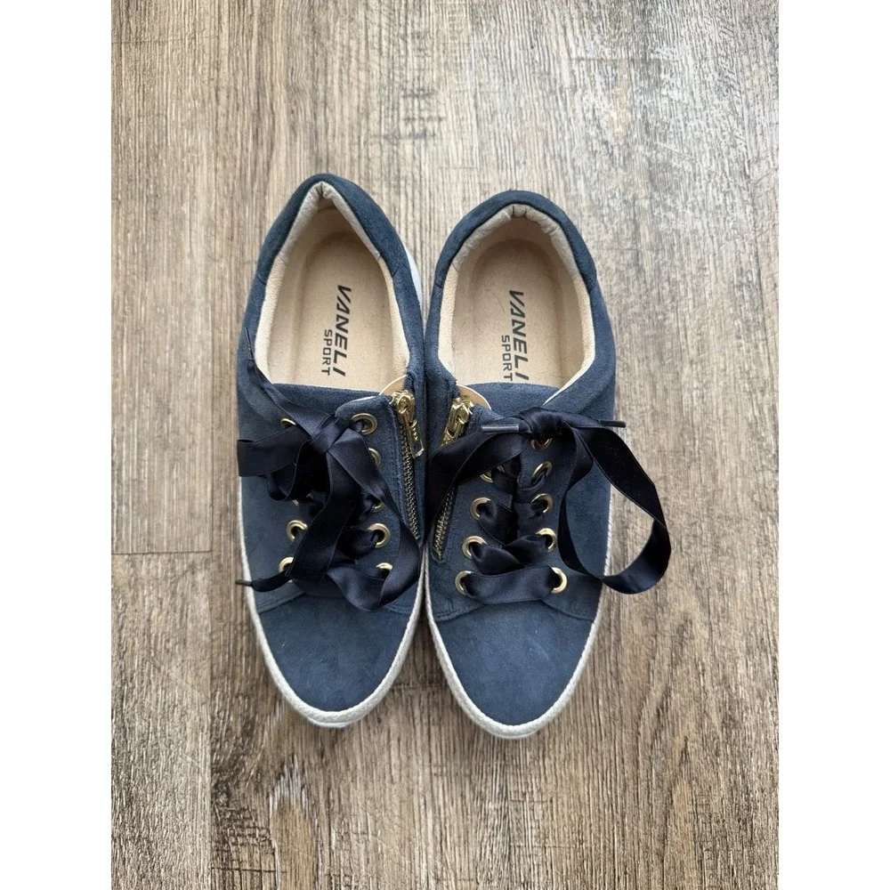 Vaneli Sport‎ Women's Sneakers Size 6 Blue Suede Platform Ribbon Lace Zip Shoes